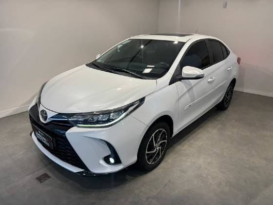 TOYOTA YARIS 1.5 16V FLEX SEDAN XLS CONNECT MULTIDRIVE